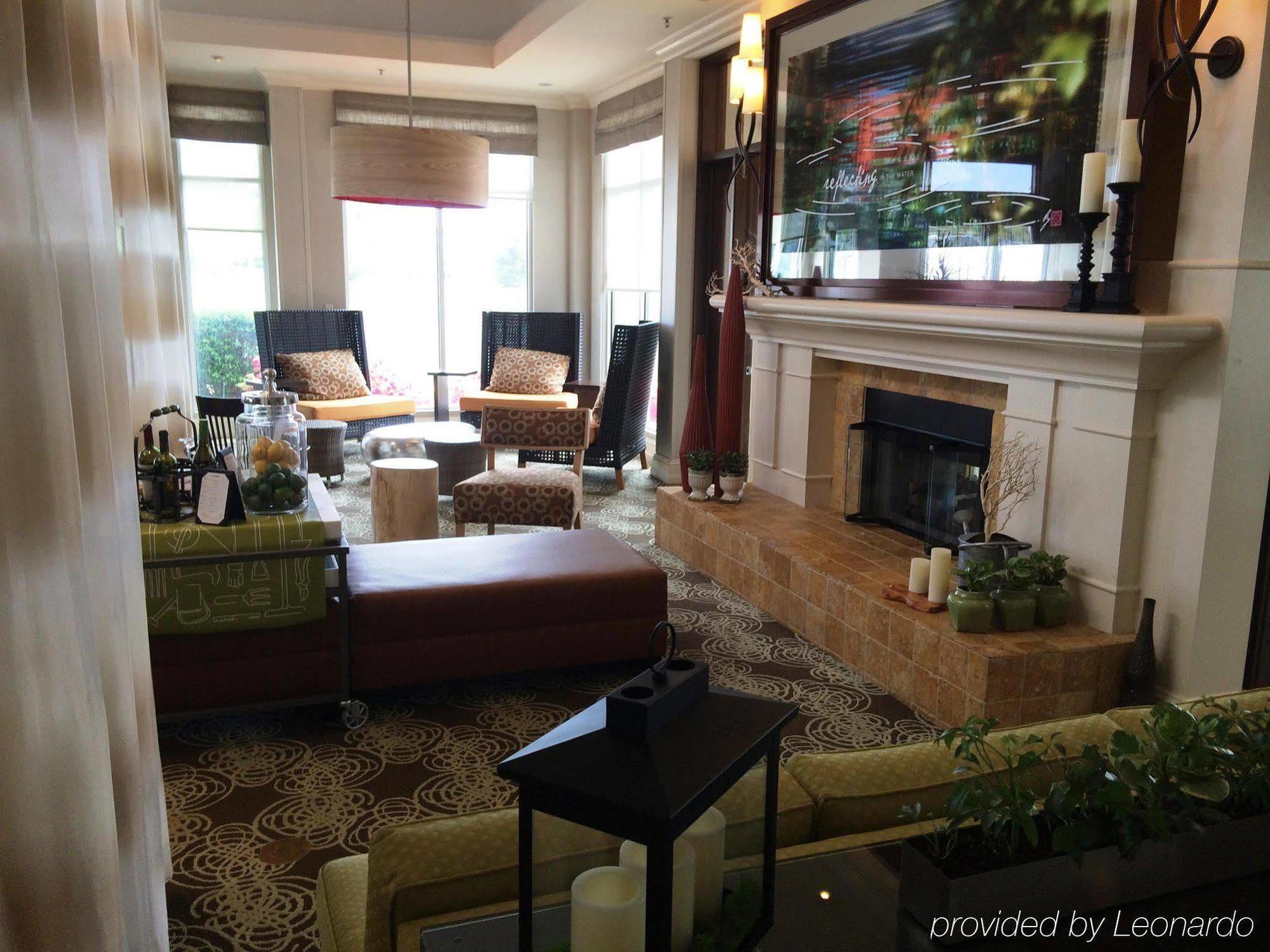 Hilton Garden Inn Riverhead Buitenkant foto