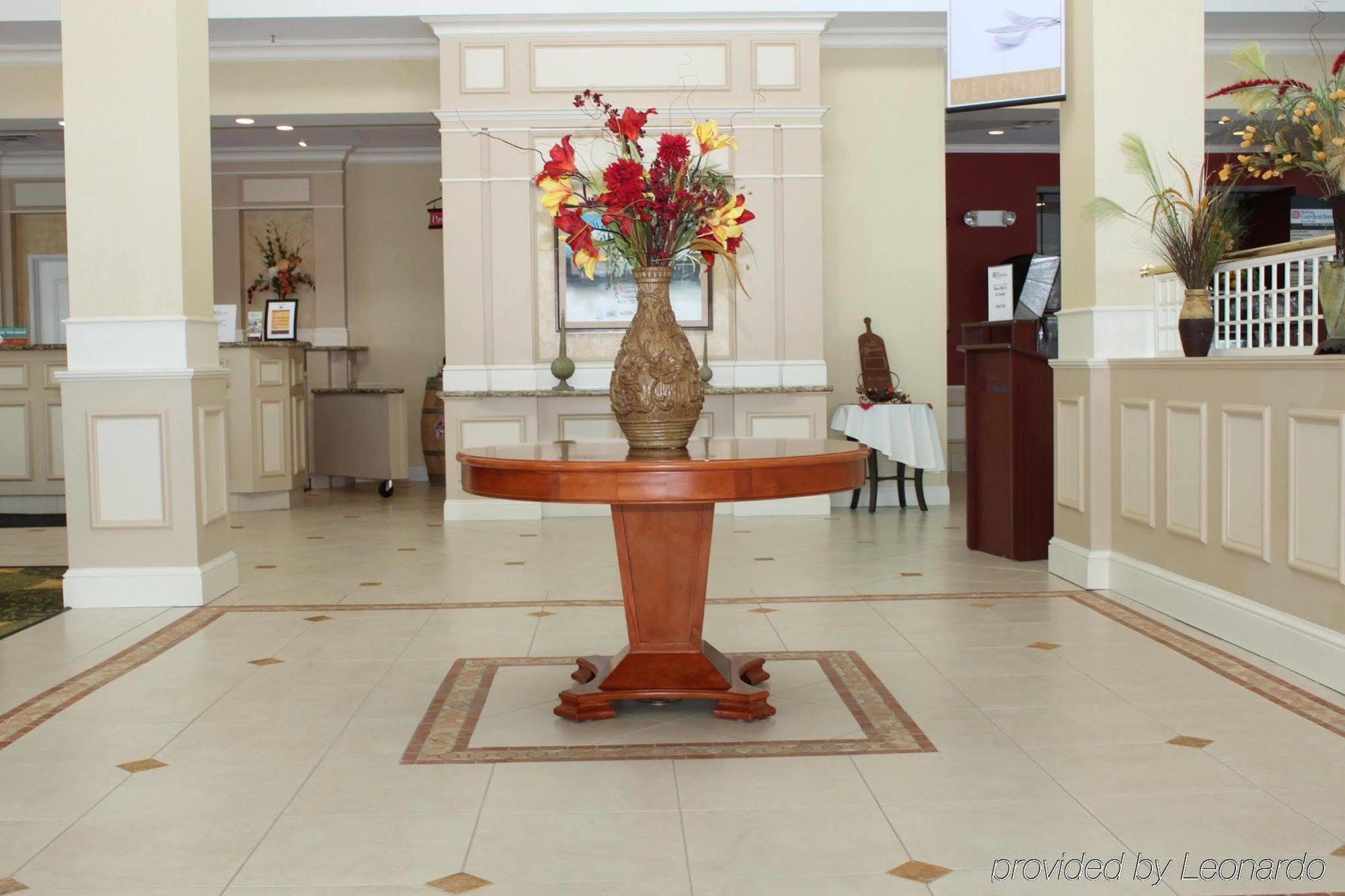 Hilton Garden Inn Riverhead Interieur foto